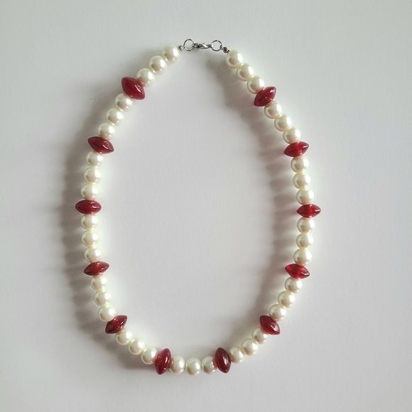 Red Glass Bead And Pearl Necklace - Picture 1 of 6